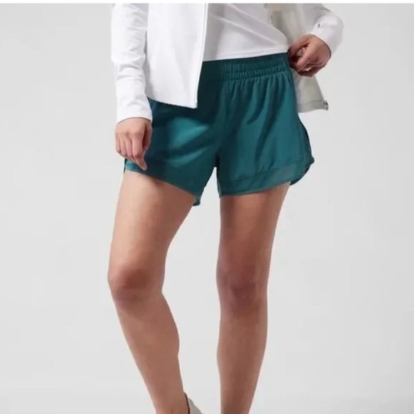 Athleta Teal Mesh Racer 4” Shorts for Women Like new. Medium - Picture 1 of 2